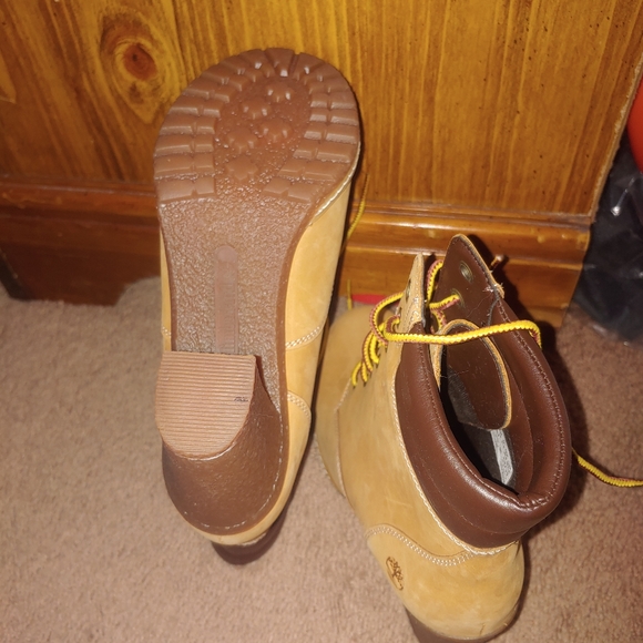 Timberland Tillston 6-inch Boots 8.5 - Picture 2 of 2